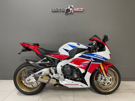2015 Honda CBR 1000 RR/RA Fireblade, красный, 1065000 рублей, вид 1