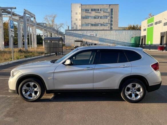 2010 BMW X1 18d I (E84), серебристый, 980000 рублей - вид 6
