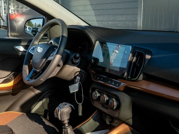 2026 Lada (ВАЗ) Iskra SW Cross, белый, 1740000 рублей - вид 14