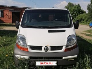 2004 Renault Trafic II, белый, 1000000 рублей, вид 2