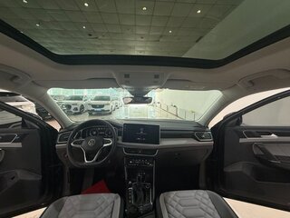 2023 Volkswagen Tayron I Рестайлинг, чёрный, 2500000 рублей, вид 5