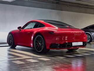 2021 Porsche 911 Carrera 4S VIII (992), красный, 16900000 рублей, вид 2
