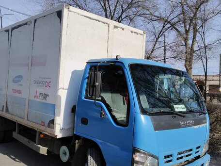 2010 Isuzu Elf (N-series), синий, 1850000 рублей, вид 2
