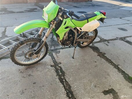 2005 Kawasaki KLX 250, зелёный, 325000 рублей, вид 2