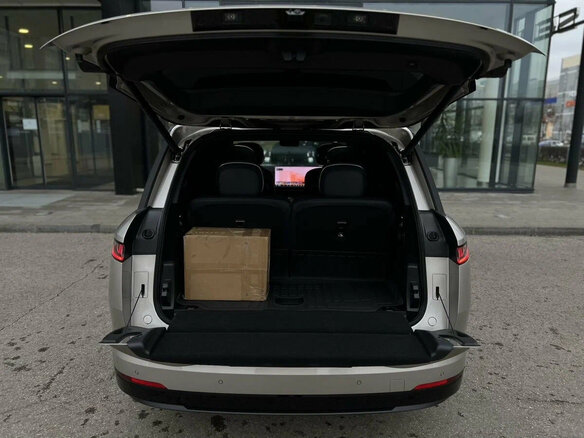 2026 Lynk & Co 900, серебристый, 7444000 рублей - вид 24