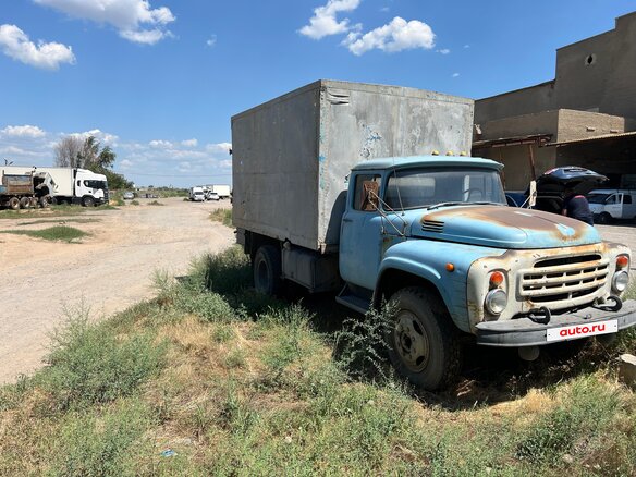 1992 ЗИЛ 130, голубой, 300000 рублей