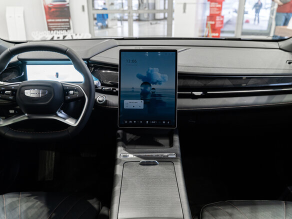 2026 Geely Preface I, серый, 3429990 рублей - вид 28