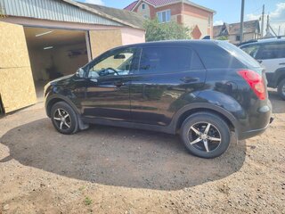 2012 SsangYong Actyon II, чёрный, 900000 рублей, вид 3