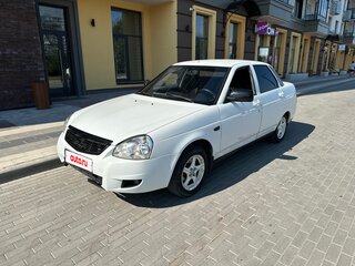 2017 Lada (ВАЗ) Priora I Рестайлинг, белый, 400000 рублей, вид 3