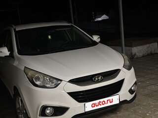 2013 Hyundai ix35 I Рестайлинг, белый, 950000 рублей, вид 2