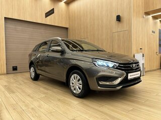 2026 Lada (ВАЗ) Vesta SW I Рестайлинг (NG), коричневый, 1965000 рублей, вид 3