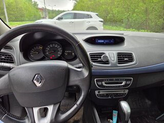 2012 Renault Megane III Рестайлинг, синий, 570000 рублей, вид 5