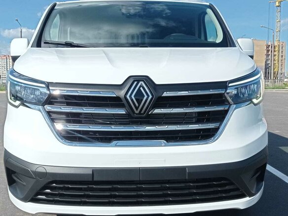 2025 Renault Trafic L2 III Рестайлинг, белый, 6499000 рублей