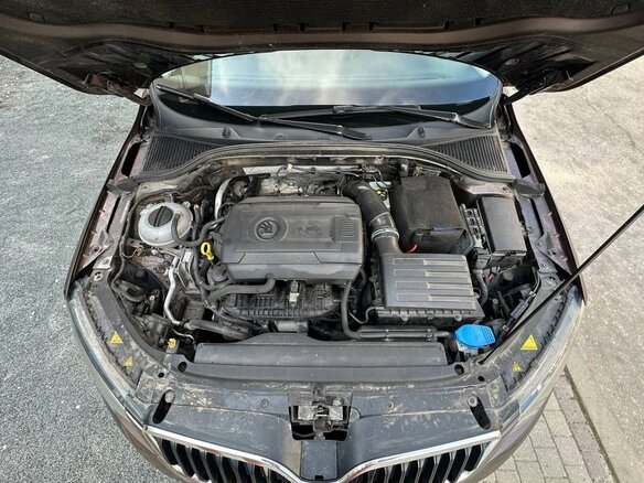 2014 Skoda Octavia III (A7), коричневый, 1500000 рублей - вид 14