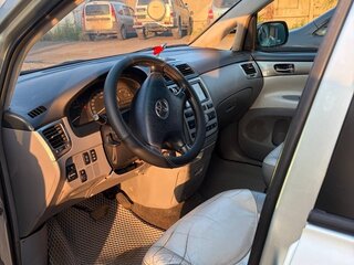 2002 Toyota Avensis Verso I, серебристый, 750000 рублей, вид 5