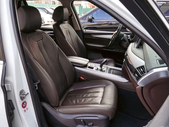 2015 BMW X5 25d III (F15), белый, 3000000 рублей - вид 6