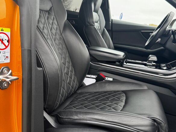 2018 Audi Q8 55 TFSI I (4M), оранжевый, 5950000 рублей - вид 15