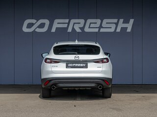 2023 Mazda CX-4 I Рестайлинг, белый, 2510000 рублей, вид 4