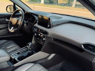 2020 Hyundai Santa Fe IV, серый, 3890000 рублей, вид 3