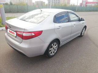 2012 Kia Rio III, серебристый, 630000 рублей, вид 3