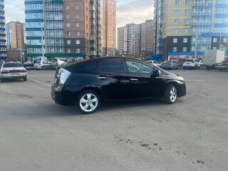 2011 Toyota Prius III Рестайлинг (XW30), чёрный, 920000 рублей, вид 4