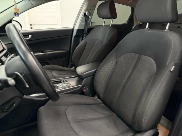 2016 Kia Optima IV, чёрный, 1645000 рублей - вид 10