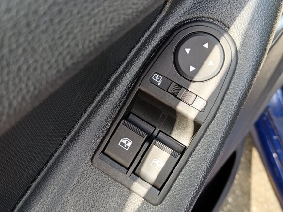 2026 Lada (ВАЗ) Granta Drive Active/Sportline Sportline I Рестайлинг, синий, 1429000 рублей - вид 18