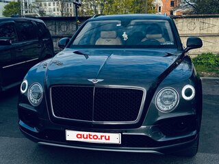 2018 Bentley Bentayga I, серый, 11990000 рублей, вид 1