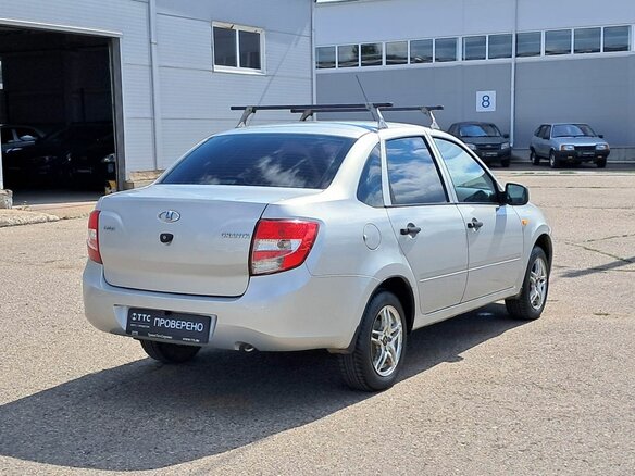 2015 Lada (ВАЗ) Granta I, серебристый - вид 4