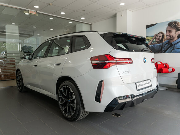 2025 BMW X3 Long 30L xDrive IV (G45/G48), белый, 6990000 рублей - вид 5