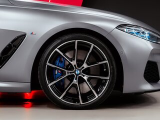 2021 BMW 8 серии M850i xDrive II (G14/G15/G16), серый, 9500000 рублей, вид 5