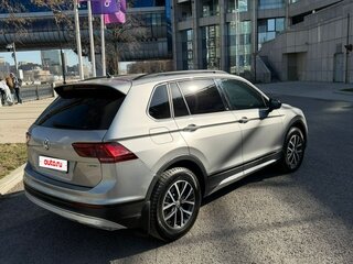 2019 Volkswagen Tiguan II, серый, 2700000 рублей, вид 5