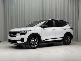 2022 Kia KX3, белый, 1562000 рублей, вид 1