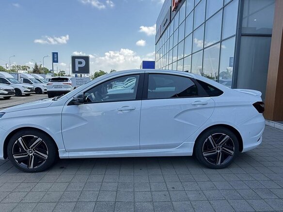 2026 Lada (ВАЗ) Vesta Sport I Рестайлинг (NG), белый, 2352000 рублей - вид 1