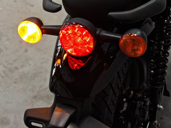 2026 Royal Enfield Hunter, синий, 439000 рублей - вид 20