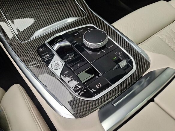 2026 BMW X7 40d I (G07) Рестайлинг, серый, 18100000 рублей - вид 15