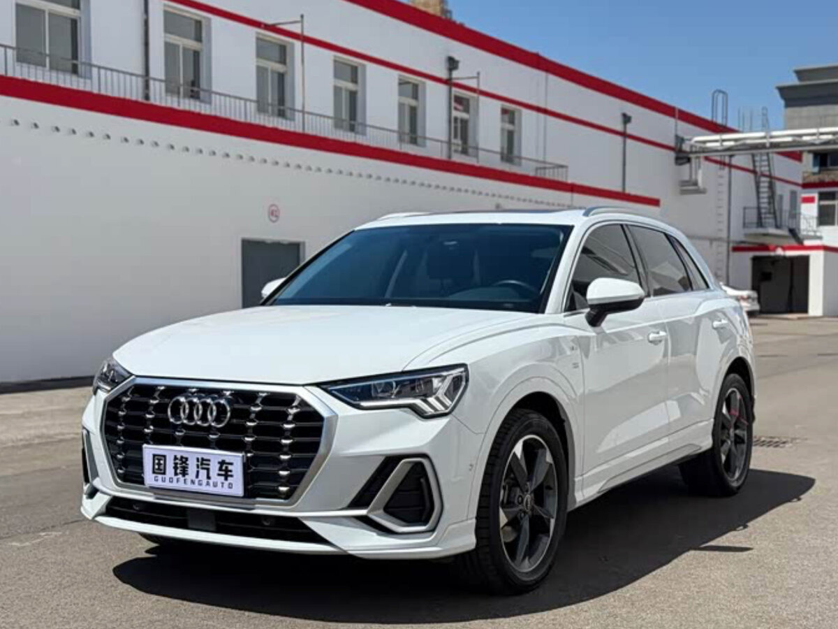 Открыть фотографии: Audi Q3 II (F3)