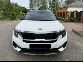 2020 Kia KX3, белый, 1850000 рублей, вид 4