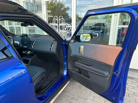 2025 Mini Countryman S III, синий, 6070000 рублей - вид 33