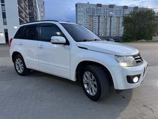 2013 Suzuki Grand Vitara II Рестайлинг 2, белый, 1599999 рублей, вид 3