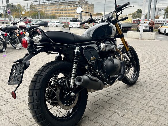 2026 Royal Enfield Bear 650, золотистый, 737000 рублей - вид 7