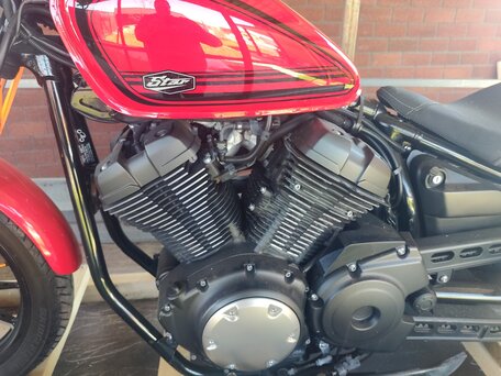 2016 Yamaha XV950 Bolt, красный, 650000 рублей, вид 4