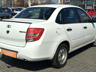2018 Lada (ВАЗ) Granta I, белый, 380000 рублей, вид 4