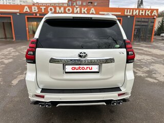 2017 Toyota Land Cruiser Prado 150 Series Рестайлинг 2, белый, 5300000 рублей, вид 5