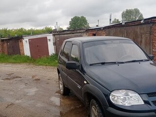 2011 Chevrolet Niva I Рестайлинг, синий, 350000 рублей, вид 3
