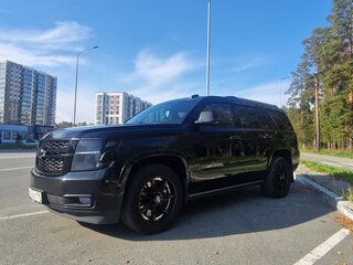 2018 Chevrolet Tahoe IV, чёрный, 5000000 рублей, вид 4