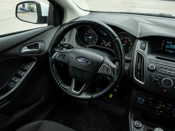 2018 Ford Focus III Рестайлинг, белый, 1195000 рублей - вид 27