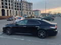 2020 Toyota Camry VIII (XV70), чёрный - вид 2