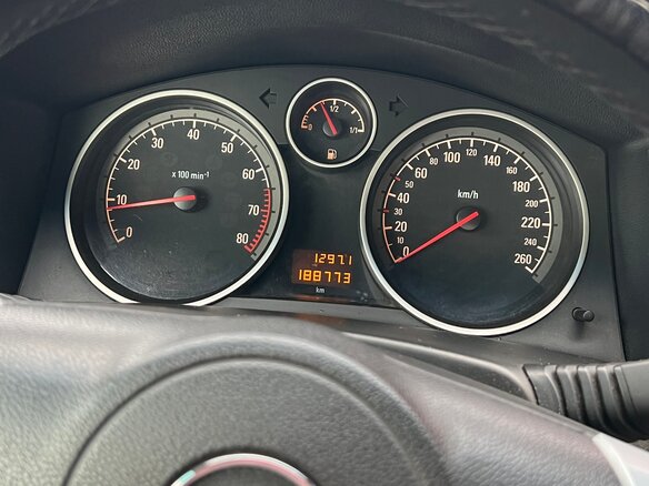 2008 Opel Astra H Рестайлинг, серебристый, 370000 рублей - вид 8