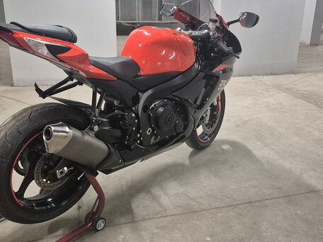 2021 Suzuki GSX-R 600, оранжевый, 1050000 рублей, вид 3